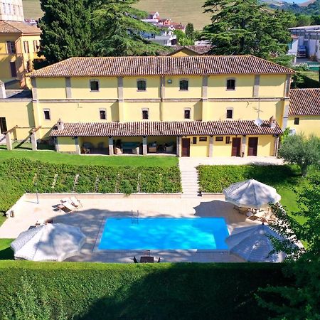 Agriturismo Villa Irelli Castellalto Buitenkant foto