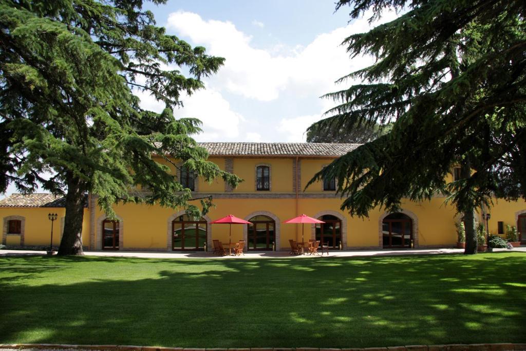 Agriturismo Villa Irelli Castellalto Buitenkant foto