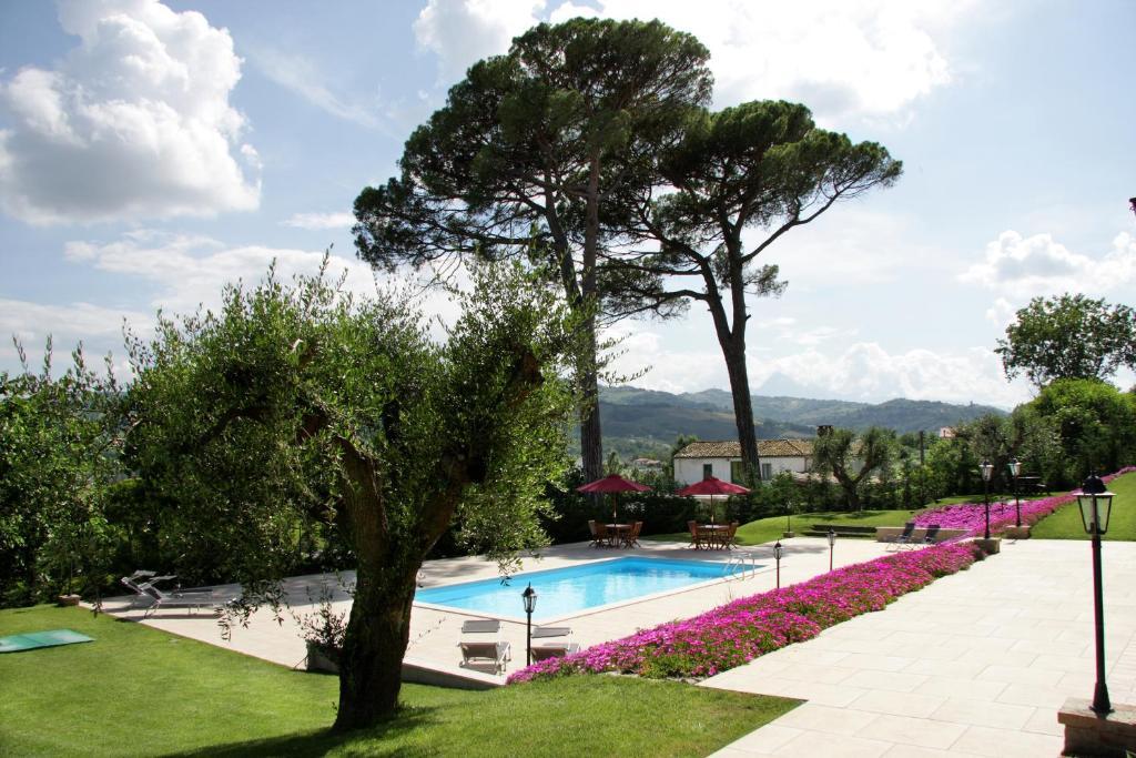 Agriturismo Villa Irelli Castellalto Buitenkant foto